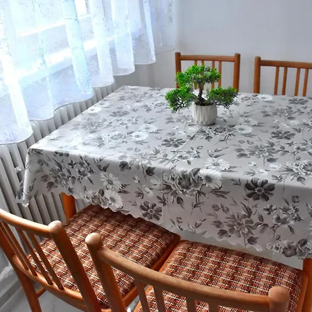 Ladi Apartment