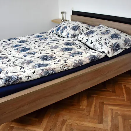 Apartment Ladi Velky Meder